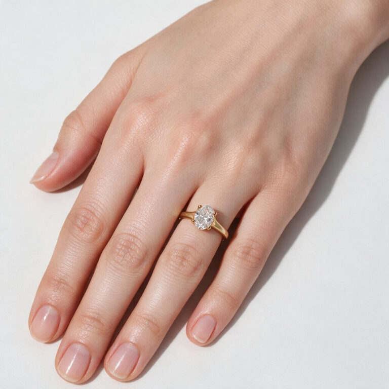 Gala.hand